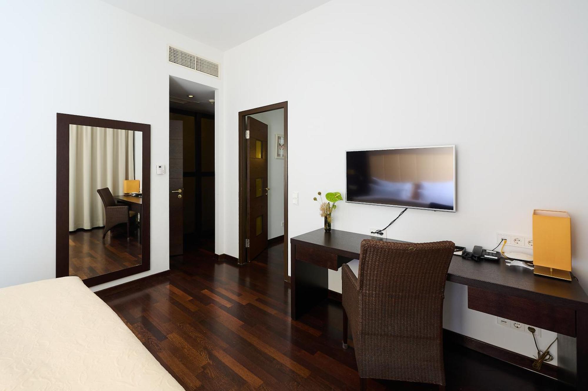 Myplace Premium Apartments Вена Экстерьер фото